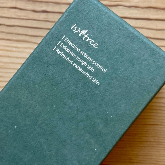 ISNTREE Clay Mask - Picture 7 of 8